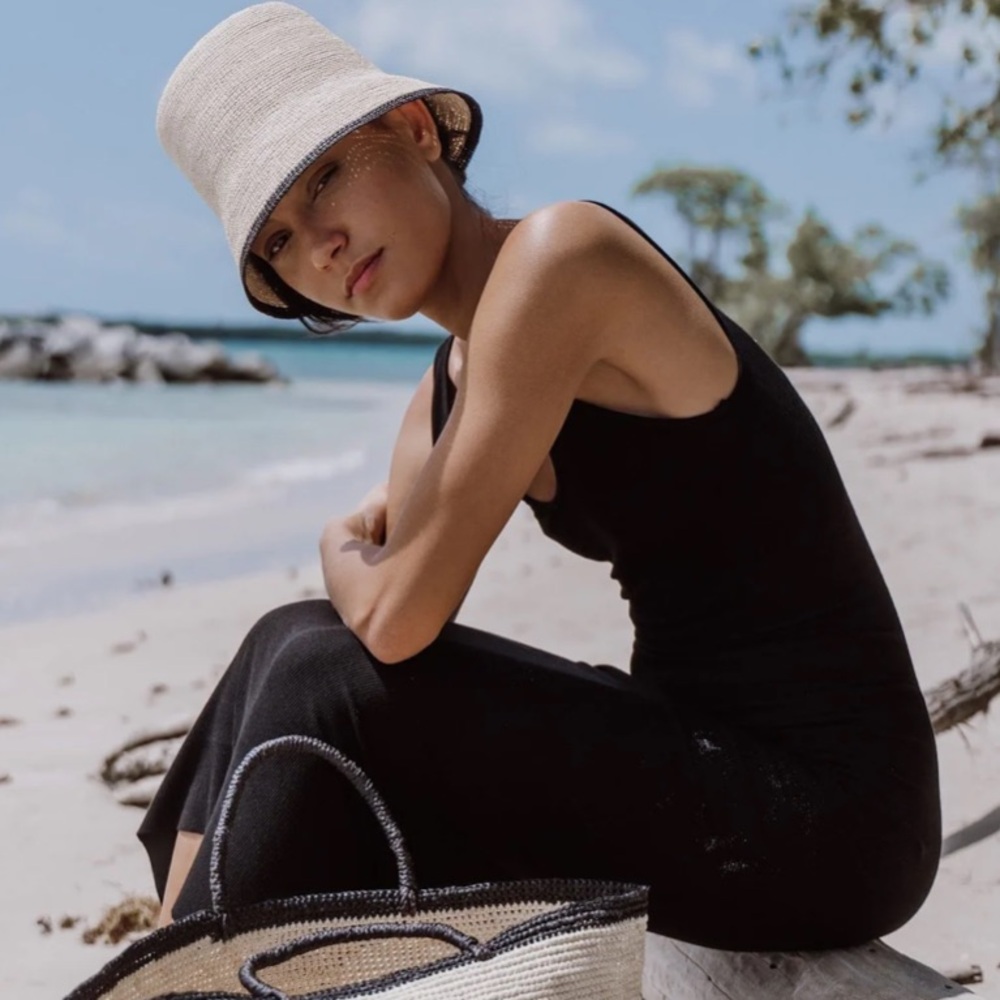 ARTESANO - Yana Packable Bucket Hat